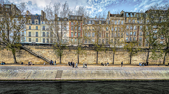 Very Paris-2