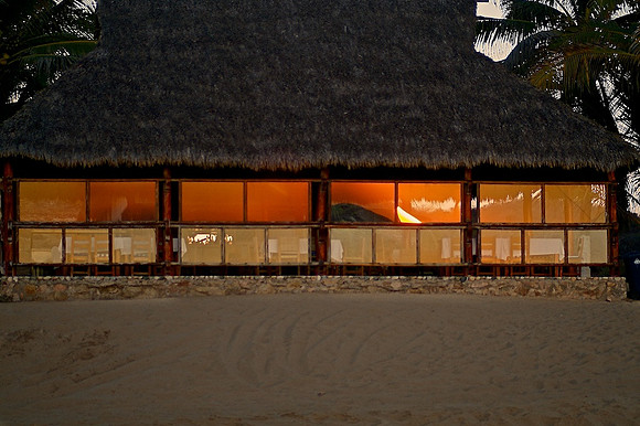 Mayto Taverna