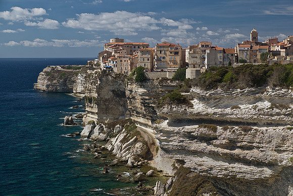 Westerly View, Bonifacio