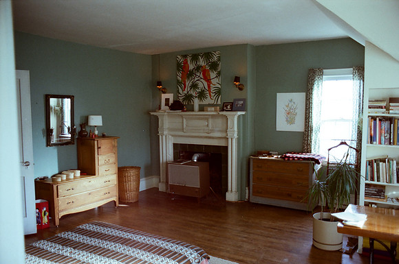 Bedroom Mantle