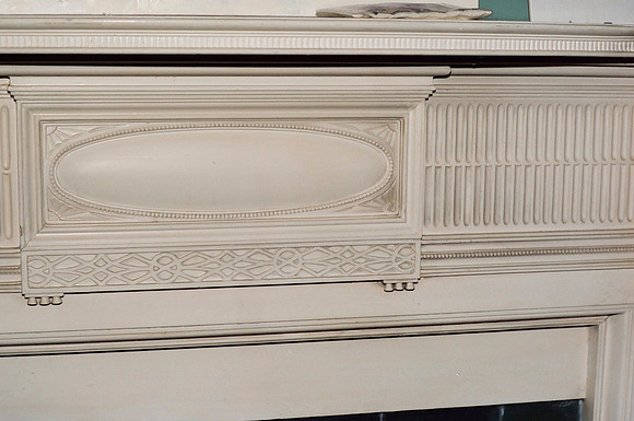 Mantle Detail
