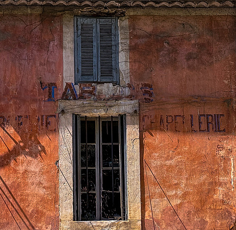Bonnieux